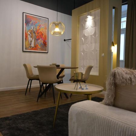 Meetsleopold Lägenhet Wien Exteriör bild